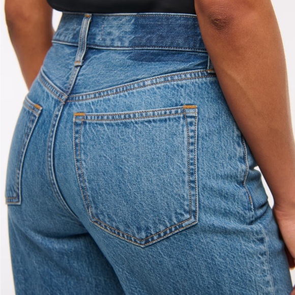 High Rise Loose Jeans - Picture 5 of 6